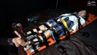 【足裏】「制服のまりちゃんに足枷拘束くすぐりで足裏開発！」WAKA-087加護まり 3