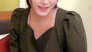 うすーいラップ一枚挟んで童貞君と素股体験してみませんか？ラップが破けて生ちんズブリ！真っ赤な顔の美少女にそのままヌプヌプ